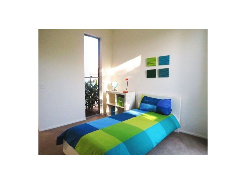 13 Sweep Court, Birtinya QLD 4575