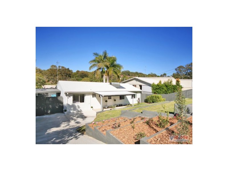 2 Tristania St, Aroona QLD 4551