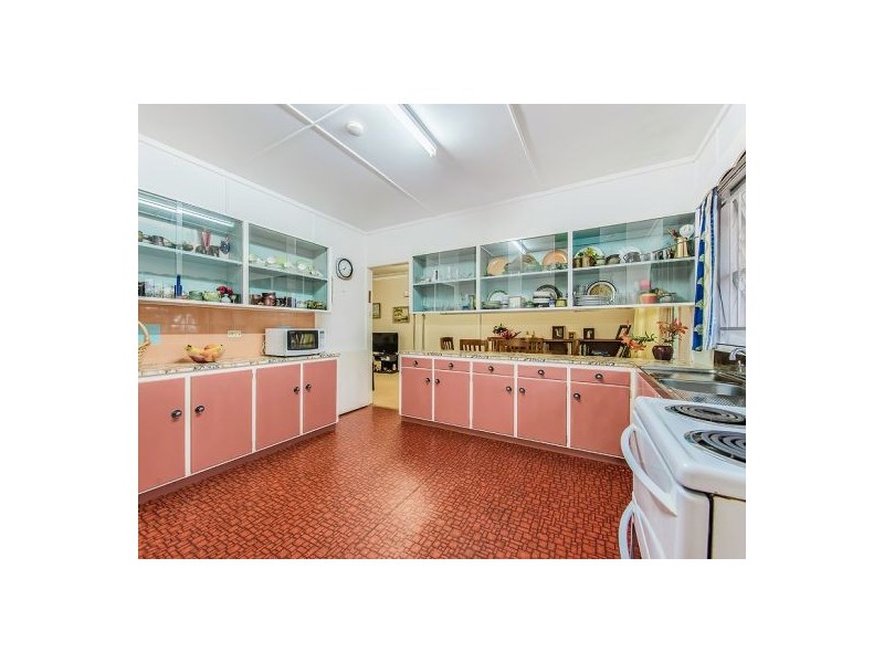 18 Millgrove Place, Buderim QLD 4556