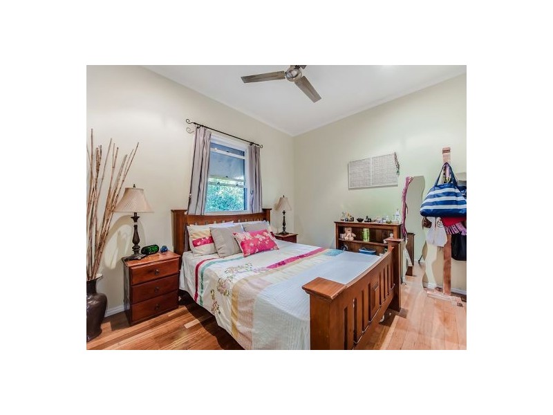 10 Mooloolah Rd., Mooloolah Valley QLD 4553