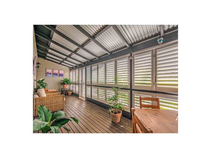 10 Mooloolah Road, Mooloolah Valley QLD 4553