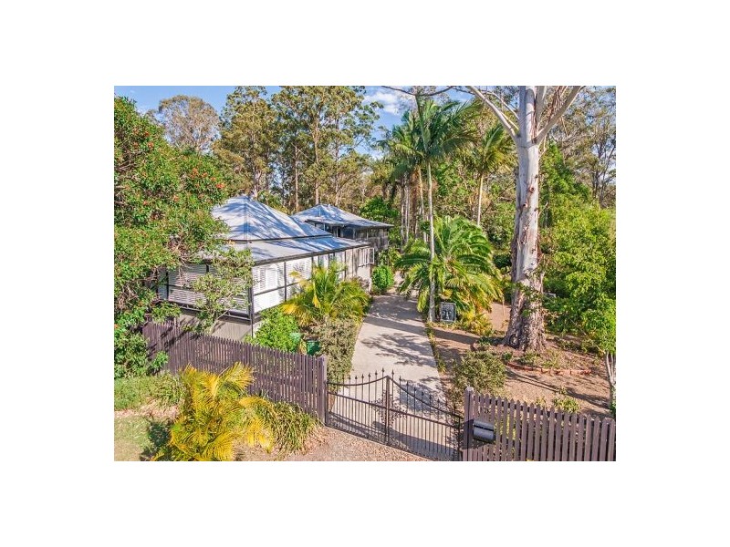 10 Mooloolah Road, Mooloolah Valley QLD 4553