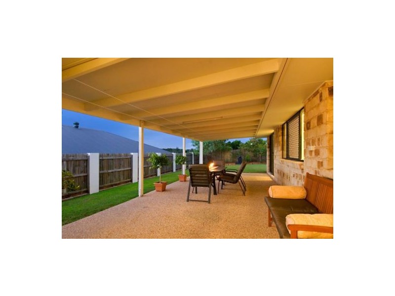28 Petigrain Avenue, Palmwoods QLD 4555