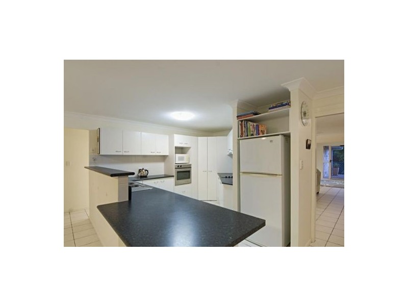28 Petigrain Avenue, Palmwoods QLD 4555