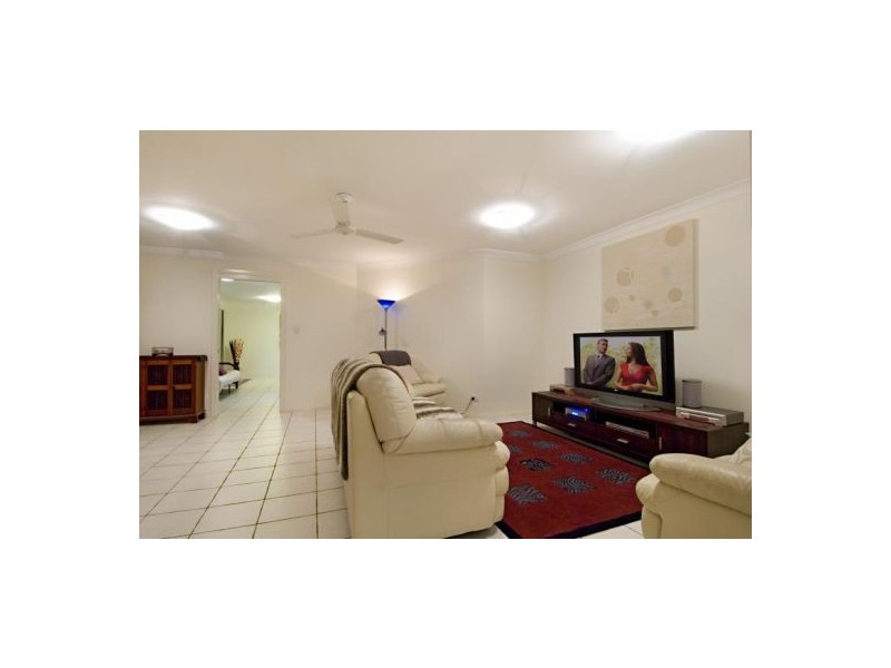 28 Petigrain Avenue, Palmwoods QLD 4555