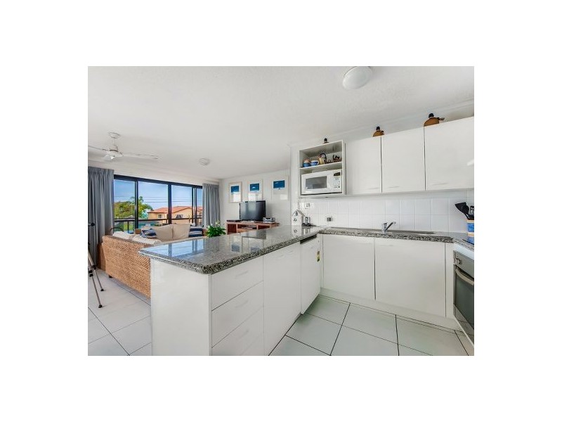8/43 Buderim Ave, Mooloolaba QLD 4557