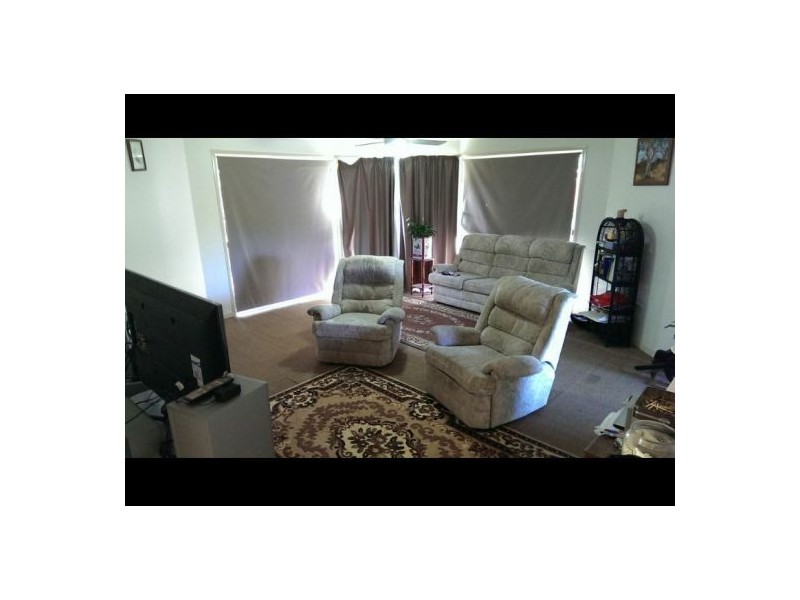 3 Haven Court, Mooloolah Valley QLD 4553