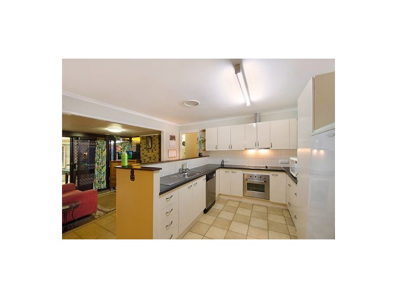 12 Cobbs Road, Woombye QLD 4559