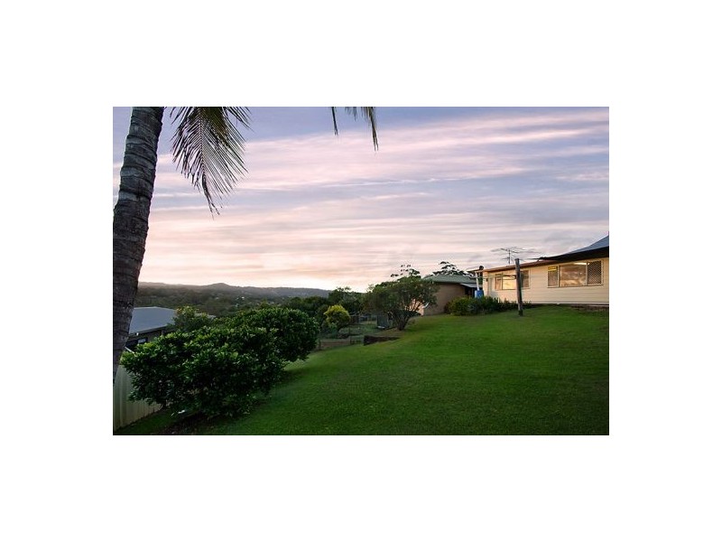 12 Cobbs Road, Woombye QLD 4559