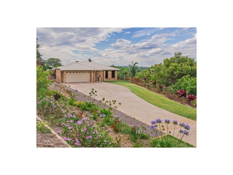 9 Summit Street, Flaxton QLD 4560