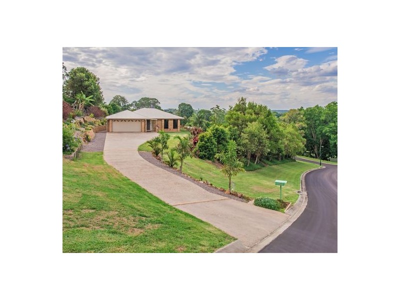 9 Summit Street, Flaxton QLD 4560