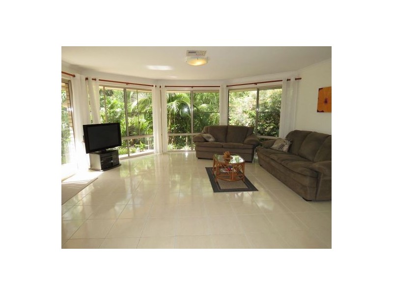 71 Glenfinnan Court, Forest Glen QLD 4556