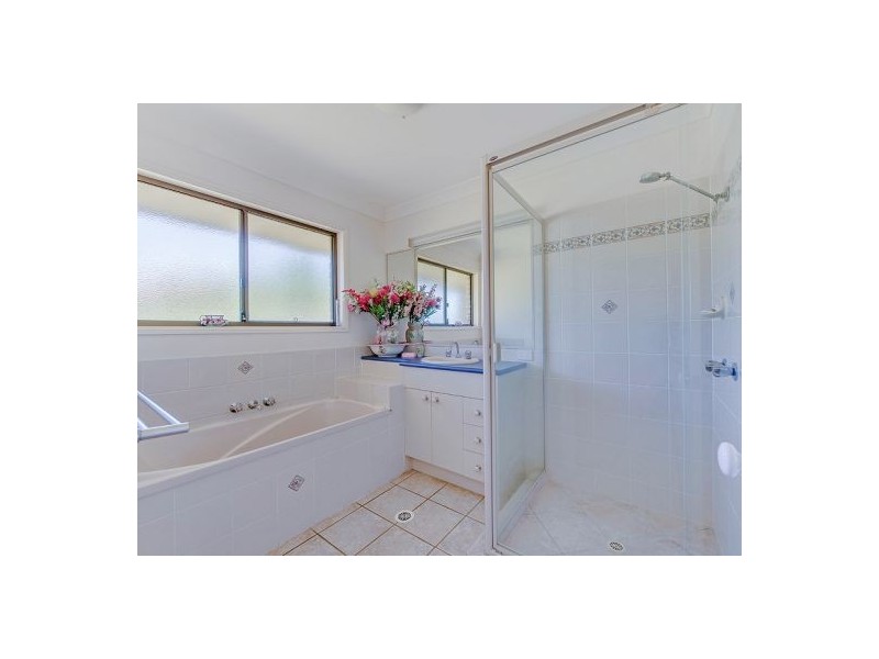 67 Thomas Road, Bli Bli QLD 4560