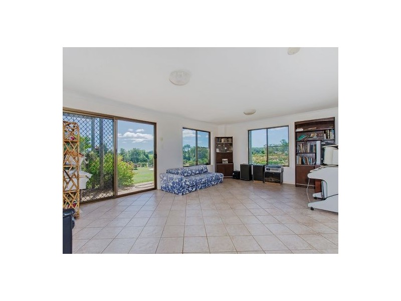 67 Thomas Road, Bli Bli QLD 4560