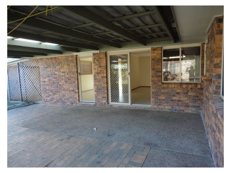 11 Swallow Street, Nambour QLD 4560