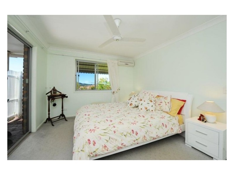 1 Albatross Avenue, Nambour QLD 4560