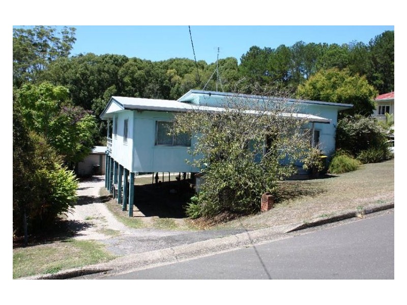 12 Fairmeadow Road, Nambour QLD 4560