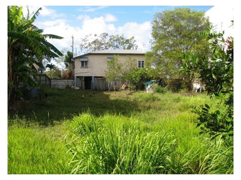 305 Bradman Avenue, Maroochydore QLD 4558