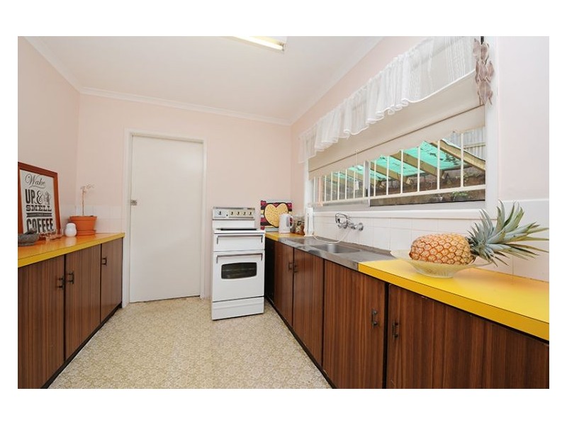 21 Sapphire Drive, Nambour QLD 4560