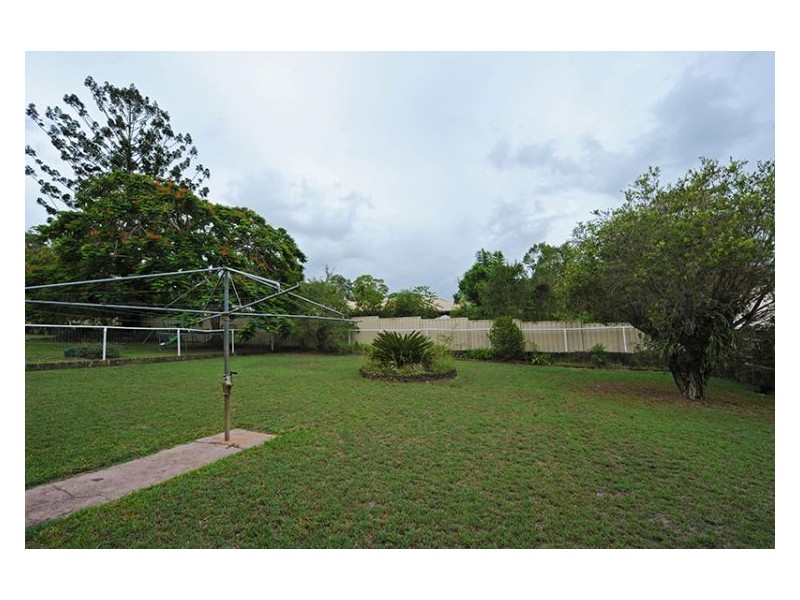 18 Valley View Street, Burnside QLD 4560