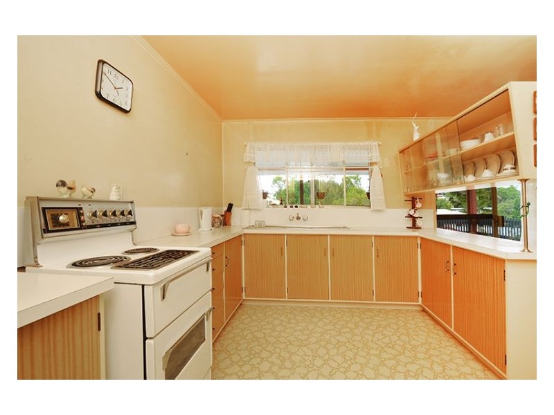 18 Valley View Street, Burnside QLD 4560