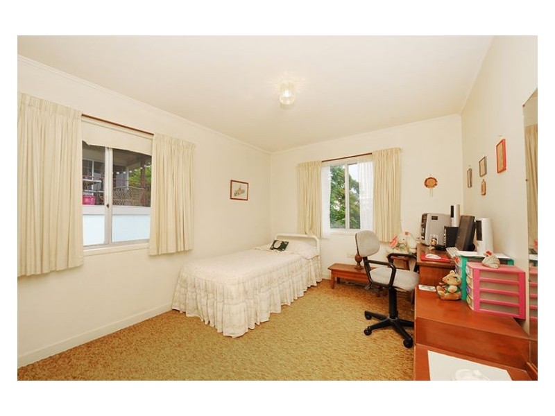 18 Valley View Street, Burnside QLD 4560