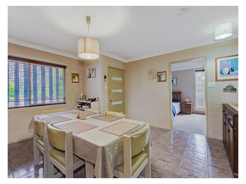 12 Rifle Range Road, Nambour QLD 4560