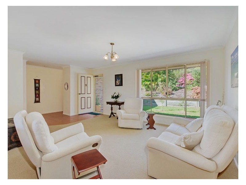 13 Vivian Street, Highworth QLD 4560