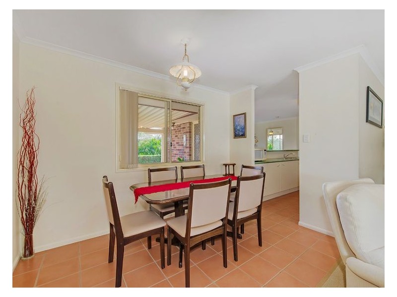 13 Vivian Street, Highworth QLD 4560