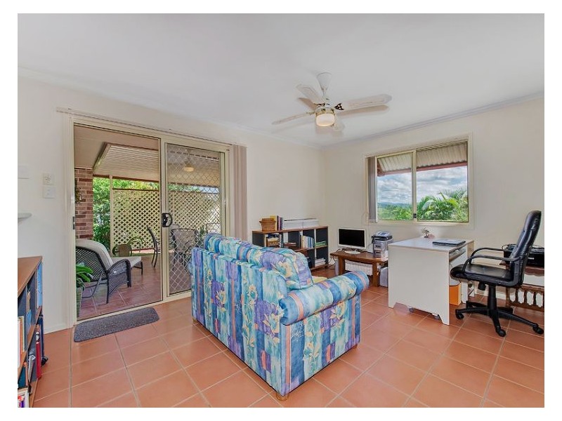 13 Vivian Street, Highworth QLD 4560