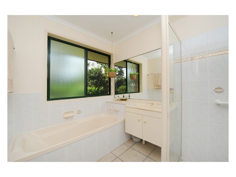 10 Goodey Way, Kureelpa QLD 4560