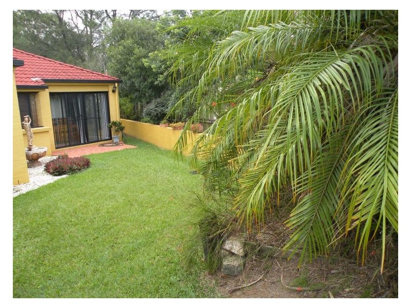 2 Fernlea Street, Burnside QLD 4560