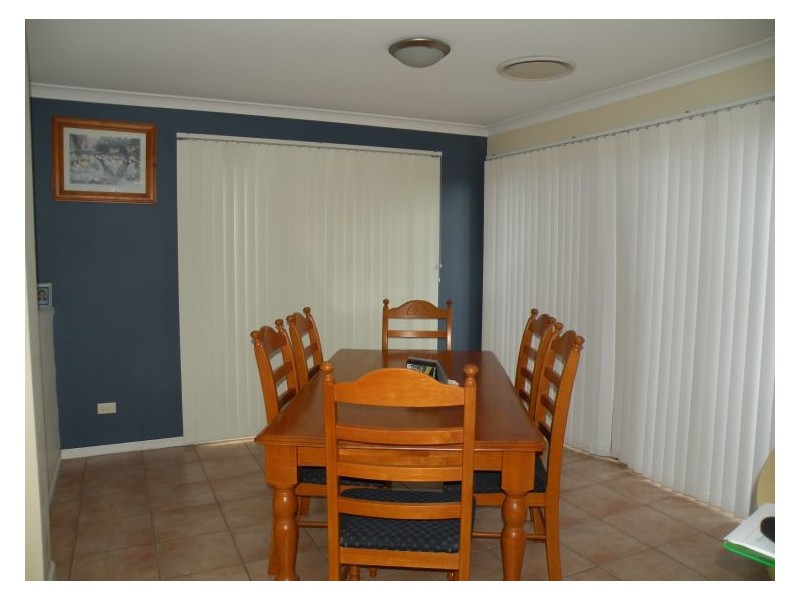 2 Fernlea Street, Burnside QLD 4560