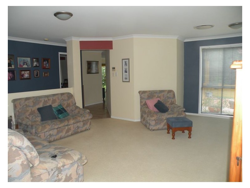 2 Fernlea Street, Burnside QLD 4560