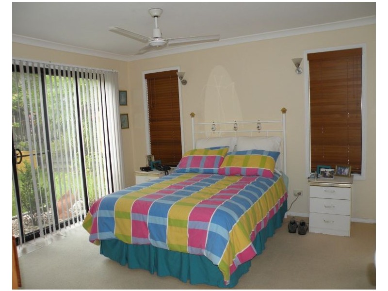 2 Fernlea Street, Burnside QLD 4560