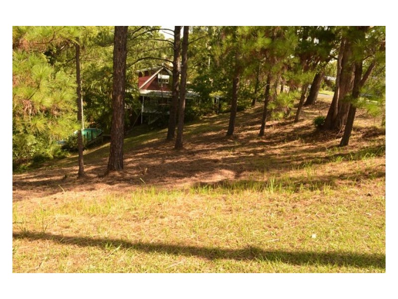 80 Panorama Drive, Nambour QLD 4560