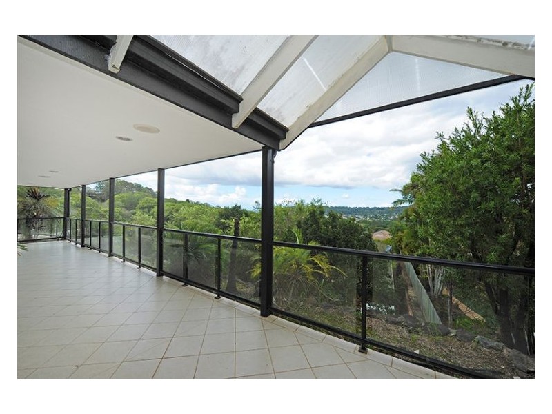 3 Pearl Parade, Nambour QLD 4560