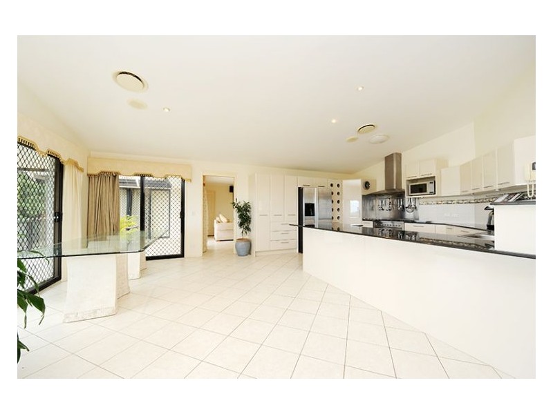3 Pearl Parade, Nambour QLD 4560