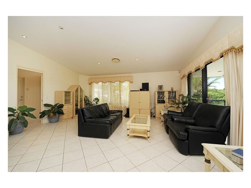 3 Pearl Parade, Nambour QLD 4560