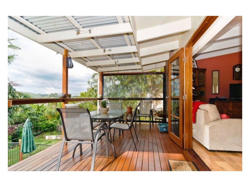 10 Berringar Court, Coes Creek QLD 4560