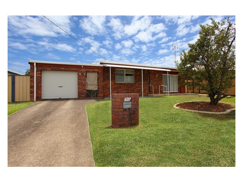 30 Moondarra Crescent, Mooloolaba QLD 4557