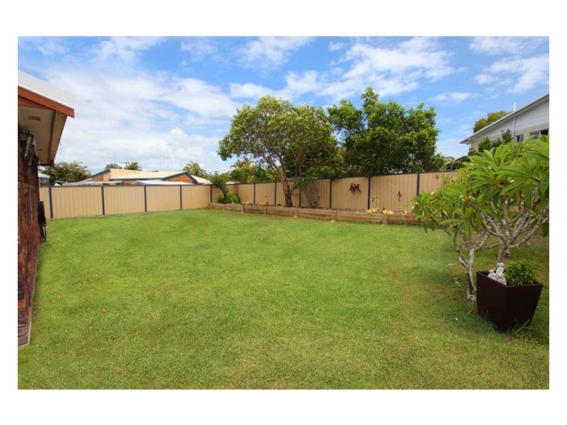 30 Moondarra Crescent, Mooloolaba QLD 4557