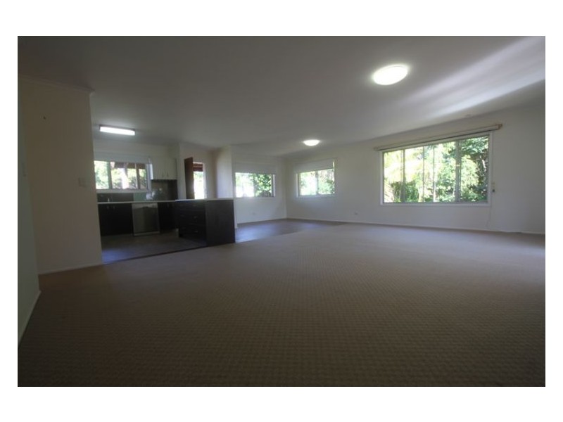 223 Panorama Drive, Rosemount QLD 4560