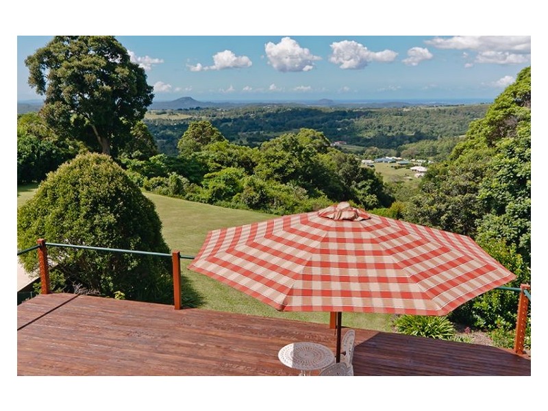 12 Crystal Street, Mapleton QLD 4560