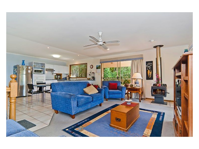 12 Crystal Street, Mapleton QLD 4560