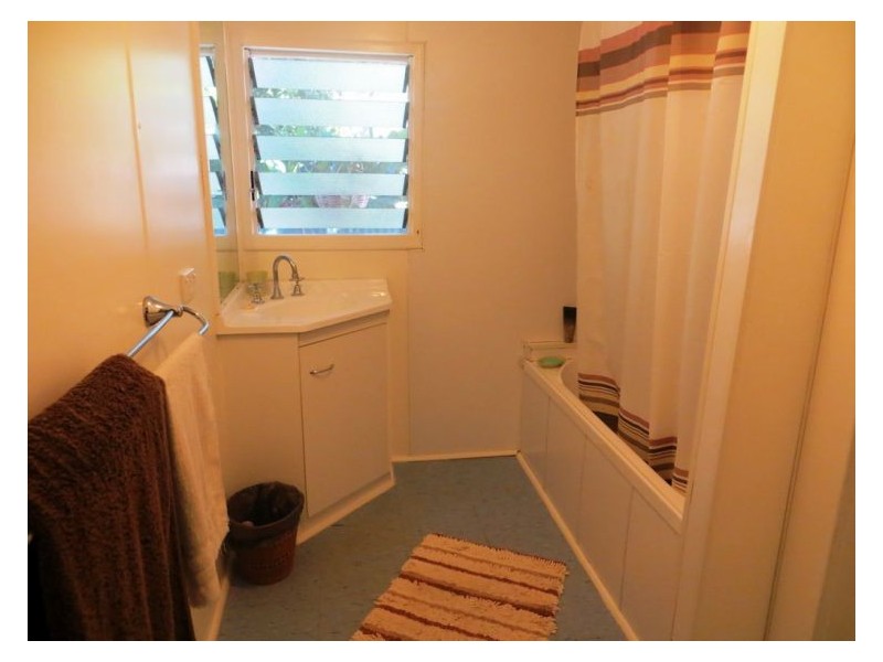 5 Railway Terrace, Nambour QLD 4560