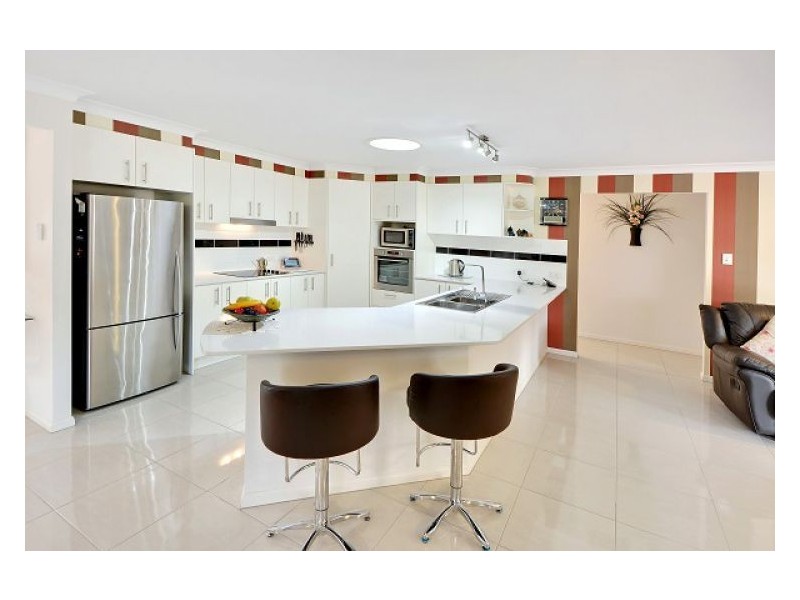 83 Countryview Street, Woombye QLD 4559