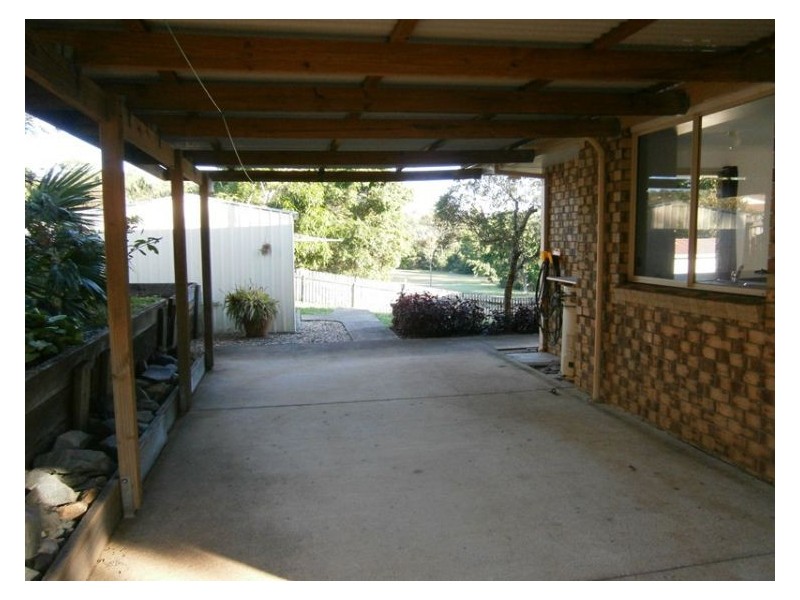 9 Westview Crescent, Nambour QLD 4560