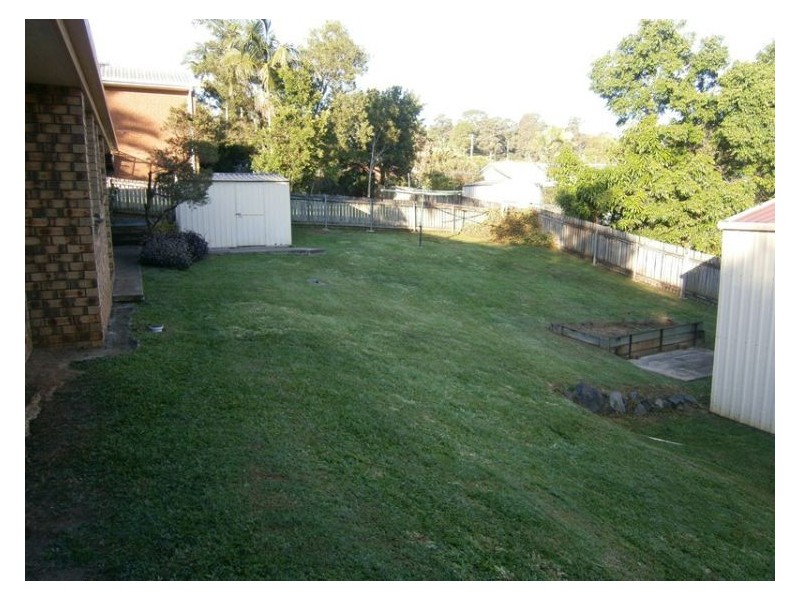 9 Westview Crescent, Nambour QLD 4560