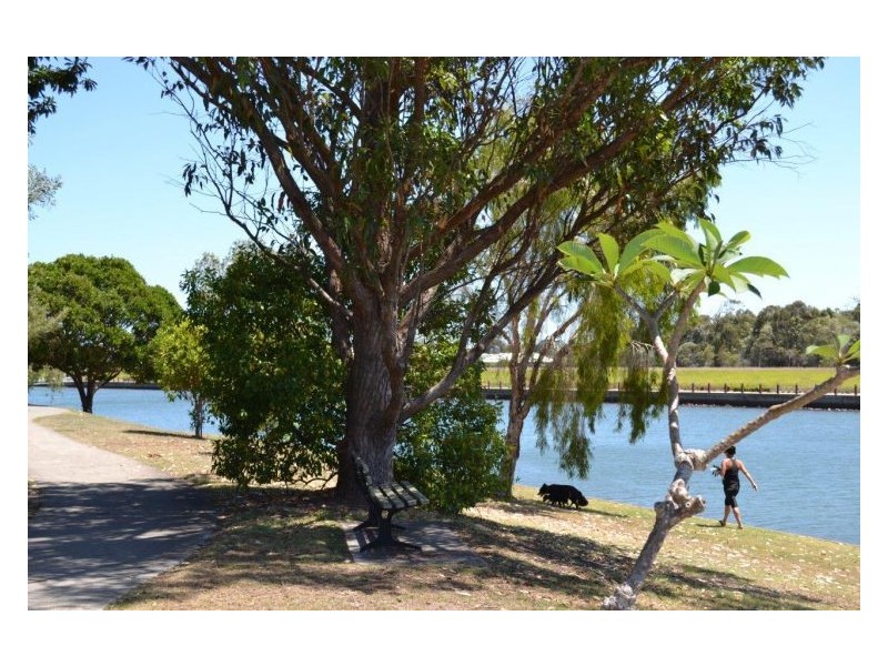 69/8 Longwood Street, Minyama QLD 4575